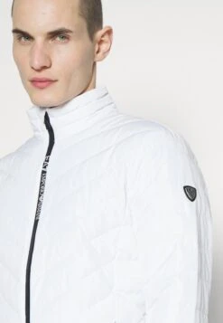 EA7 Emporio Armani Jacket - Down Jacket - White -Total Wear Store 7e39fa159afa49d99798b8a7f5a59d55