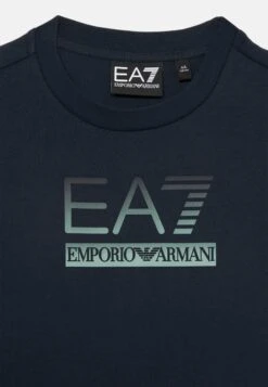 EA7 Emporio Armani UNISEX - Print T-shirt - Sky Captain -Total Wear Store 8051880669a746ecbb6b21db1e003d87