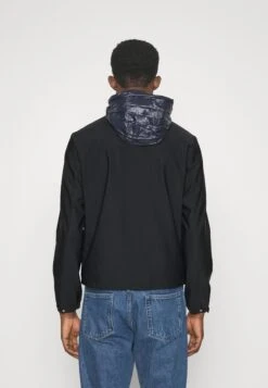 Emporio Armani Blouson Jacket - Summer Jacket - Blu Navy -Total Wear Store 81dd7a1394e8459bac5880d49be0c75e