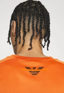 EA7 Emporio Armani Tennis Pro Tee Graphic - Sports T-Shirt - Spice Route -Total Wear Store 82794bdc893b49b4a2998bf73e19fc68