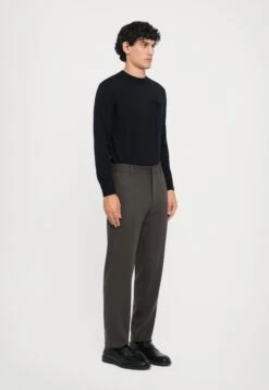 Emporio Armani Trousers - Beluga -Total Wear Store 8302c3e65c6b4da8b9133319824fe7b7