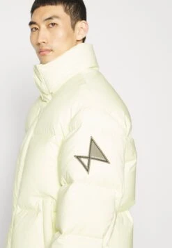 Emporio Armani Down Jacket - Giallo Polvere -Total Wear Store 8314d83b3ade4175a97b6c925822d1d6