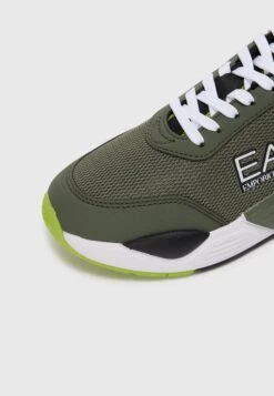 EA7 Emporio Armani UNISEX - Trainers - Beetle/black/macaw Green -Total Wear Store 83626cbd310f4042b262f6381eb13135