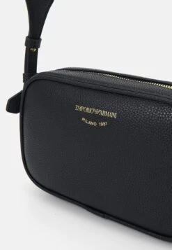 Emporio Armani CAMERA BAG - Cross Body Bag - Nero/silver-coloured 12 Emporio Armani CAMERA BAG - Cross Body Bag - Nero/silver-coloured -Total Wear Store 8386af7ed96d40709881a6559987e1e0