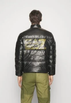EA7 Emporio Armani Winter Jacket - Nero -Total Wear Store 84278407762f4df79ccd152100ebd9b8