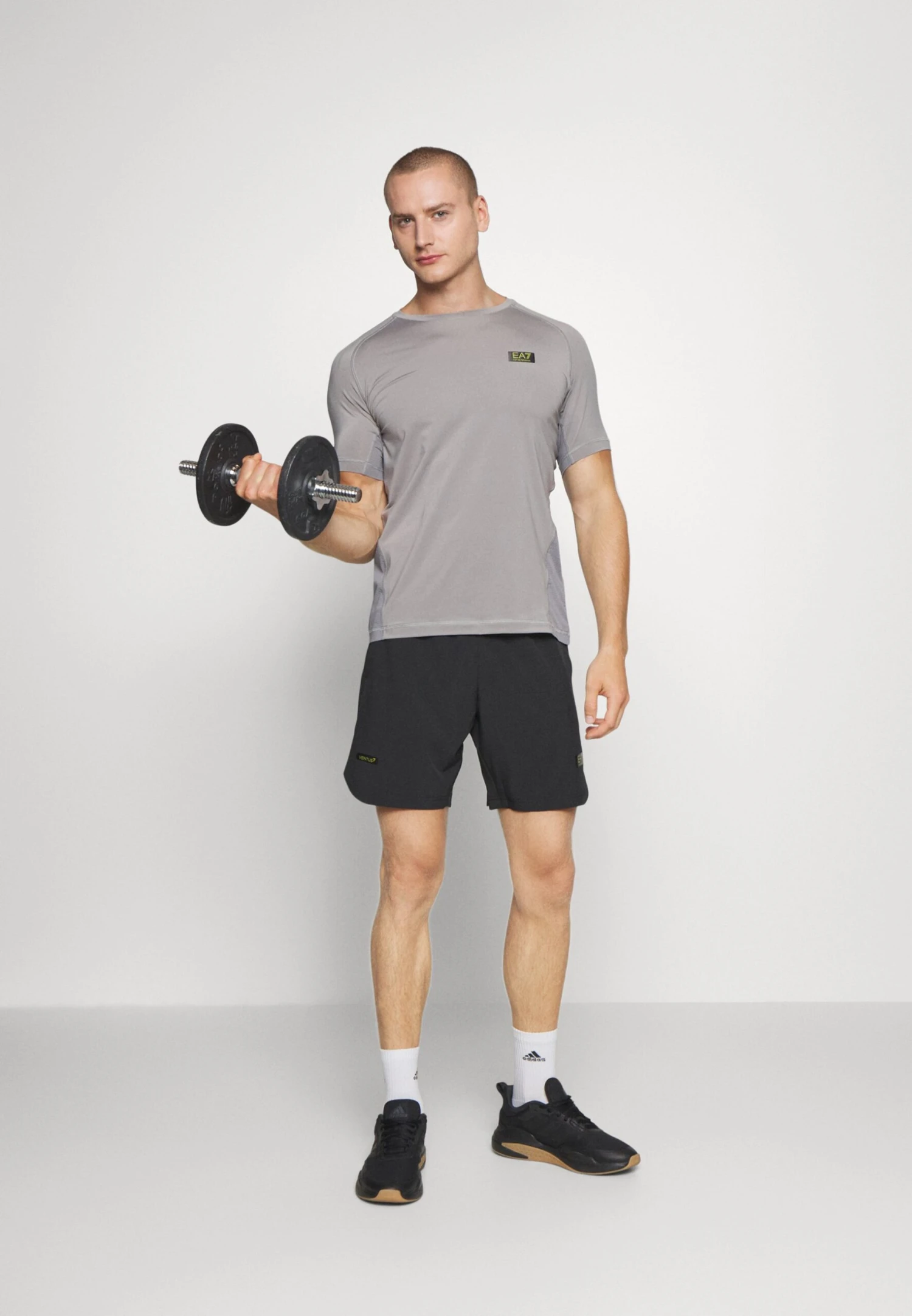 EA7 Emporio Armani Ventus - Sports Shorts - Black 4 EA7 Emporio Armani Ventus - Sports Shorts - Black - Image 2