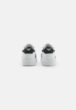 Emporio Armani Zar - Trainers - White/Black -Total Wear Store 86771db55e564e67a34f465b29d7811f