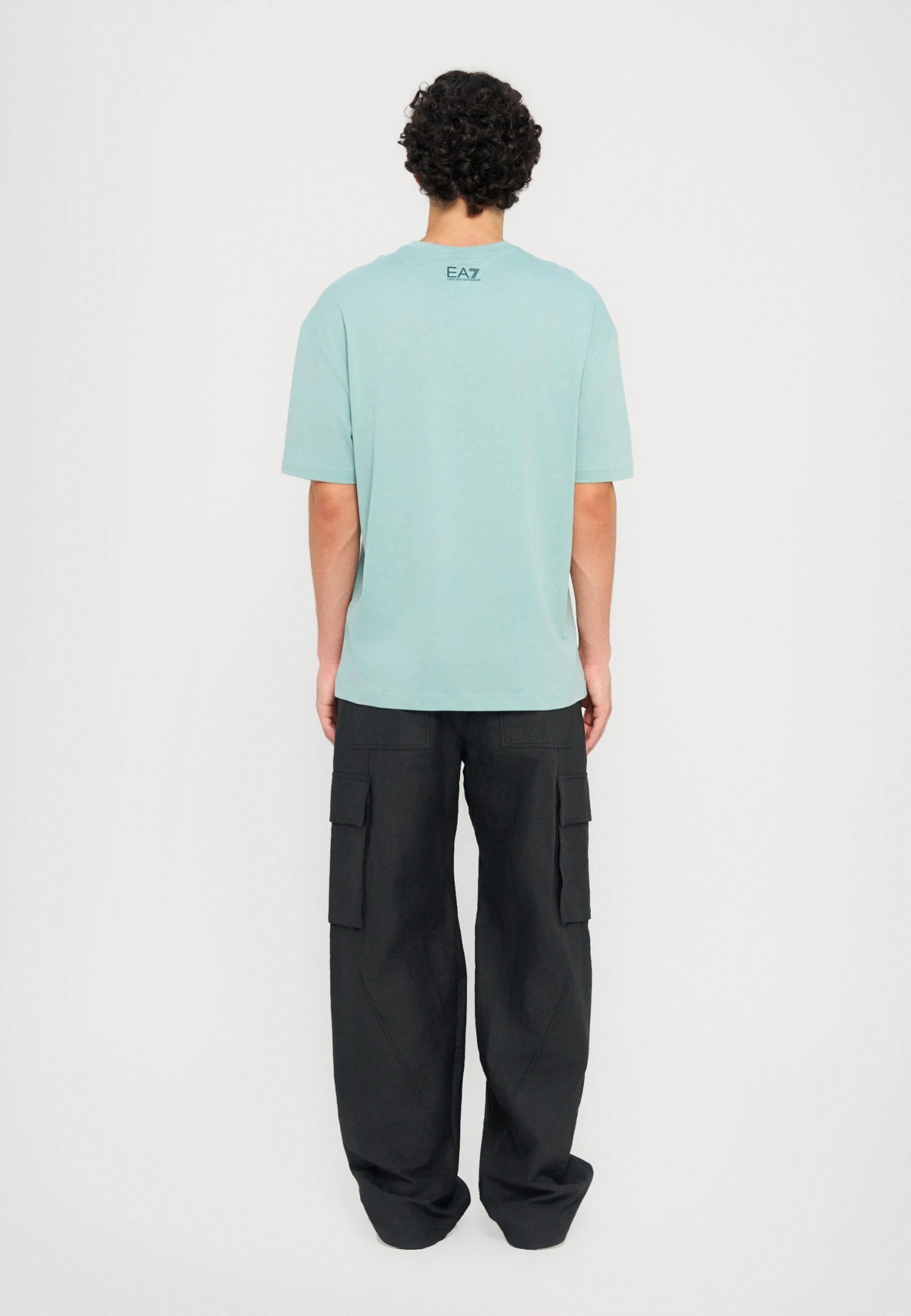 EA7 Emporio Armani TRAIN LOGO TEE - Print T-shirt - Blue Surf 5 EA7 Emporio Armani TRAIN LOGO TEE - Print T-shirt - Blue Surf - Image 3