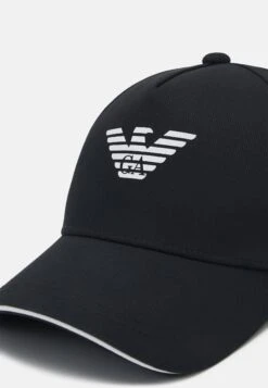 Emporio Armani Unisex - Cap - Nero -Total Wear Store 87233317b0ab4af4a1a71f524080afc3