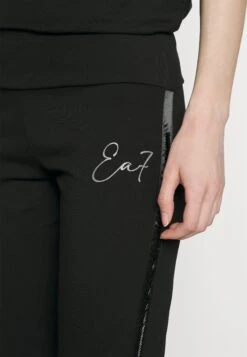 EA7 Emporio Armani Leggings - Trousers - Black -Total Wear Store 87e6b10790d64f32b8ea1117653fd6f5