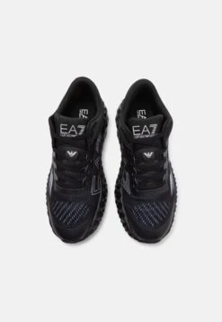 EA7 Emporio Armani KOBRA - Trainers - Triple Black -Total Wear Store 8889e66e14894e8ca6a054957c0467e2