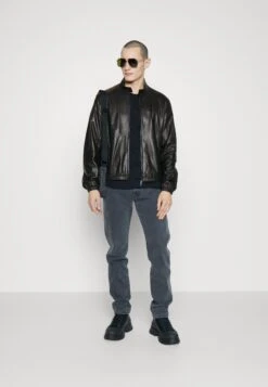 Emporio Armani Blouson Jacket - Leather Jacket - Nero -Total Wear Store 8b4c2b48eb0447a09670624d714969c9