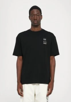 EA7 Emporio Armani TRAIN LOGO OVERSIZE TEE - Print T-shirt - Black