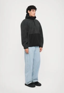 EA7 Emporio Armani TRAIN LOGO SERIES HOODIE - Fleece Jumper - Asphalt -Total Wear Store 8d2f9790086142f7b278195ffdf8d87e