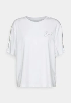 EA7 Emporio Armani Print T-Shirt - White 12 EA7 Emporio Armani Print T-Shirt - White -Total Wear Store 8dad7b3c486a449787679f0d816d13fd