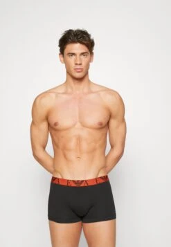 Emporio Armani 3-Pack- Pants - Nero/Black -Total Wear Store 8e0a19e122b14eefb3fa1404006411a4