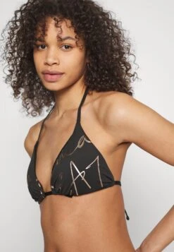 EA7 Emporio Armani Water Sports Maxi Logo Triangle - Bikini - Black -Total Wear Store 8e44c920f6114e159d7567c48290460f