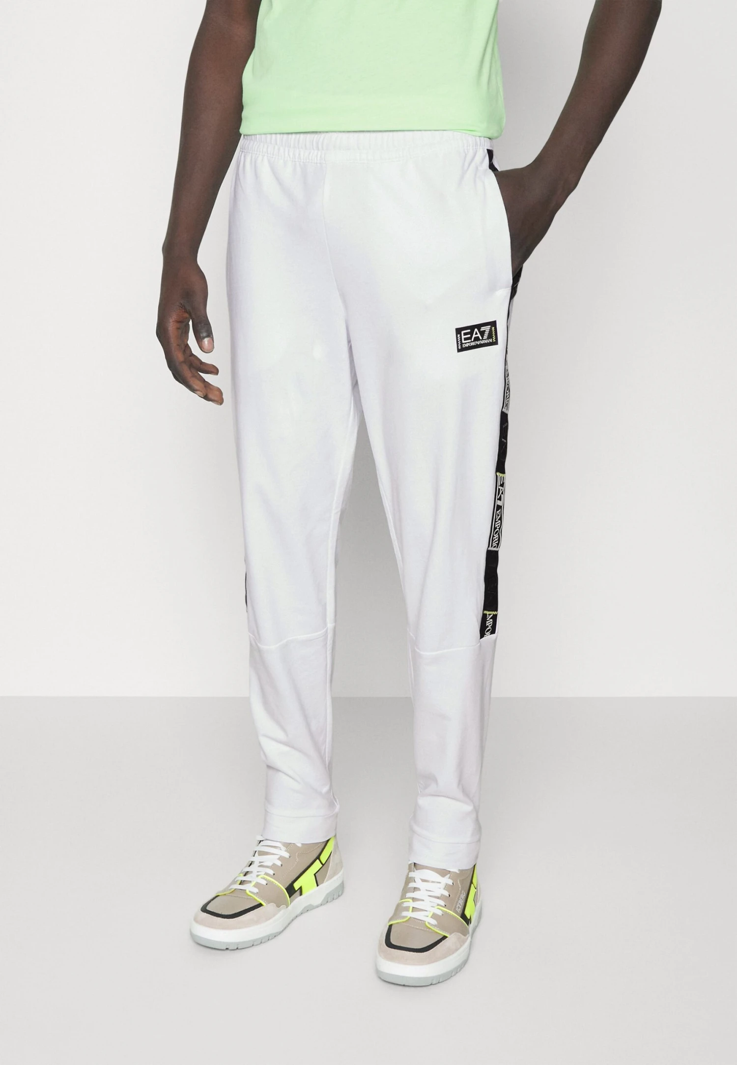EA7 Emporio Armani Trouser - Tracksuit Bottoms - White 3 EA7 Emporio Armani Trouser - Tracksuit Bottoms - White