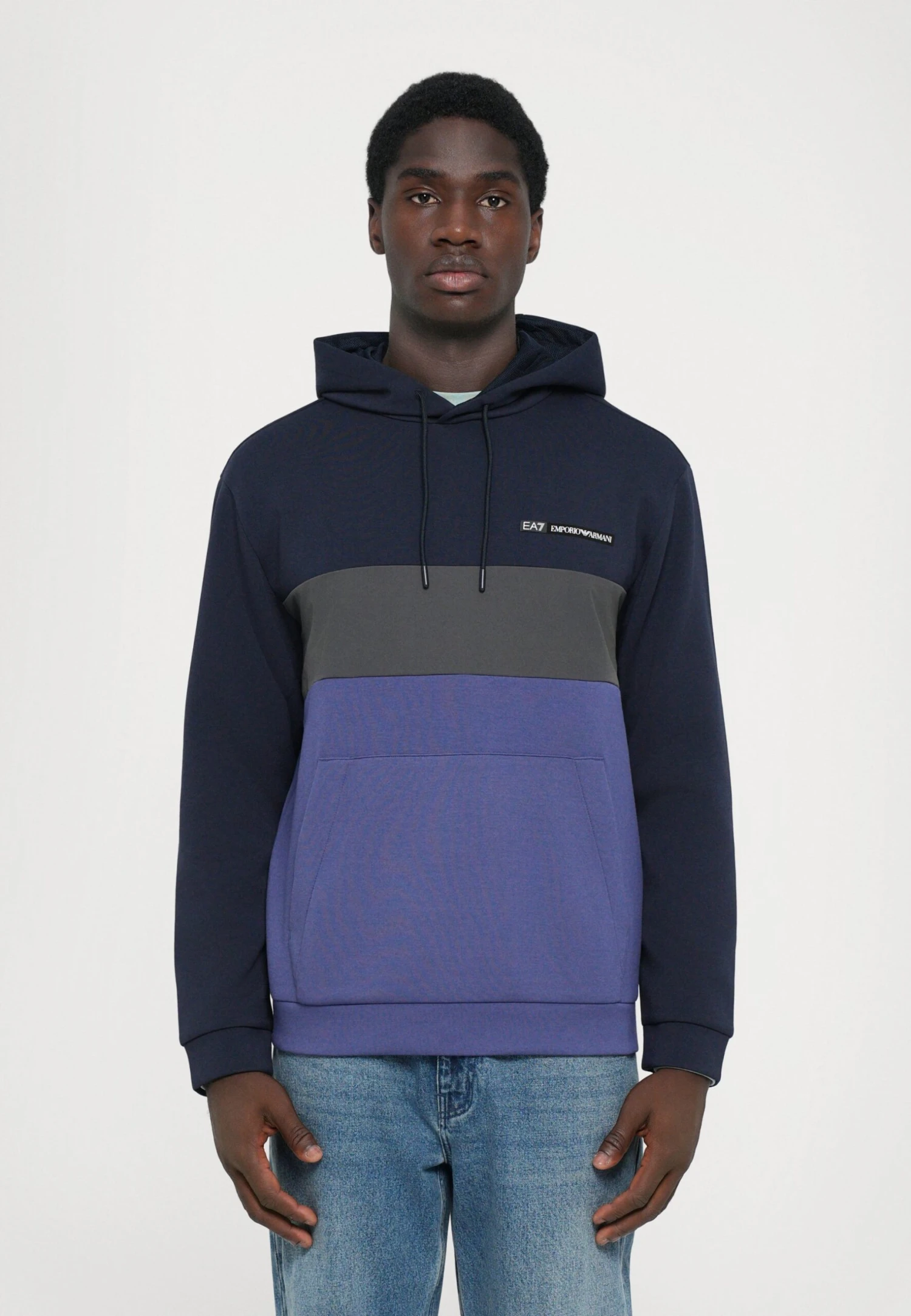 EA7 Emporio Armani TRAIN ATHLETIC - Hoodie - Blue 3 EA7 Emporio Armani TRAIN ATHLETIC - Hoodie - Blue