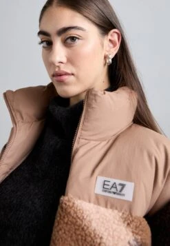 EA7 Emporio Armani BLOUSON JACKET - Winter Jacket - Fancy Brownie Stellar 11 EA7 Emporio Armani BLOUSON JACKET - Winter Jacket - Fancy Brownie Stellar -Total Wear Store 92b44ab036164d8f91807a33ebb9039c