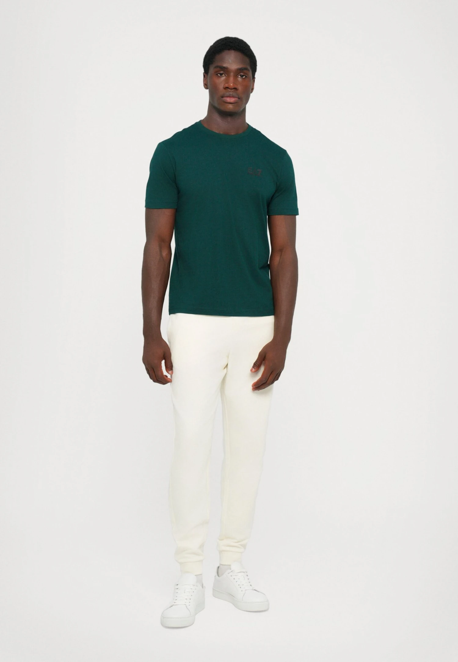 EA7 Emporio Armani TRAIN CORE TEE - Basic T-shirt - Ponderosa Pine 4 EA7 Emporio Armani TRAIN CORE TEE - Basic T-shirt - Ponderosa Pine - Image 2