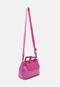 Emporio Armani Bonnie - Handbag - Fuxia -Total Wear Store 93e866ddfe11471d8feb4af20f384a00