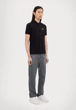 EA7 Emporio Armani TRAIN CORE - Polo Shirt - Black -Total Wear Store 945386fb5030451da0f65d8f71b32ea0