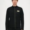 EA7 Emporio Armani TRAIN LABEL ALCANTARA - Zip-up Sweatshirt - Black 1 EA7 Emporio Armani TRAIN LABEL ALCANTARA - Zip-up Sweatshirt - Black -Total Wear Store 945ba8ba685b4ce789b7e0fbc8bd47b8