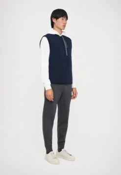 EA7 Emporio Armani GOLF PRO PADDED - Waistcoat - Blue -Total Wear Store 950e2afd0d3044d891db8763ea025de2