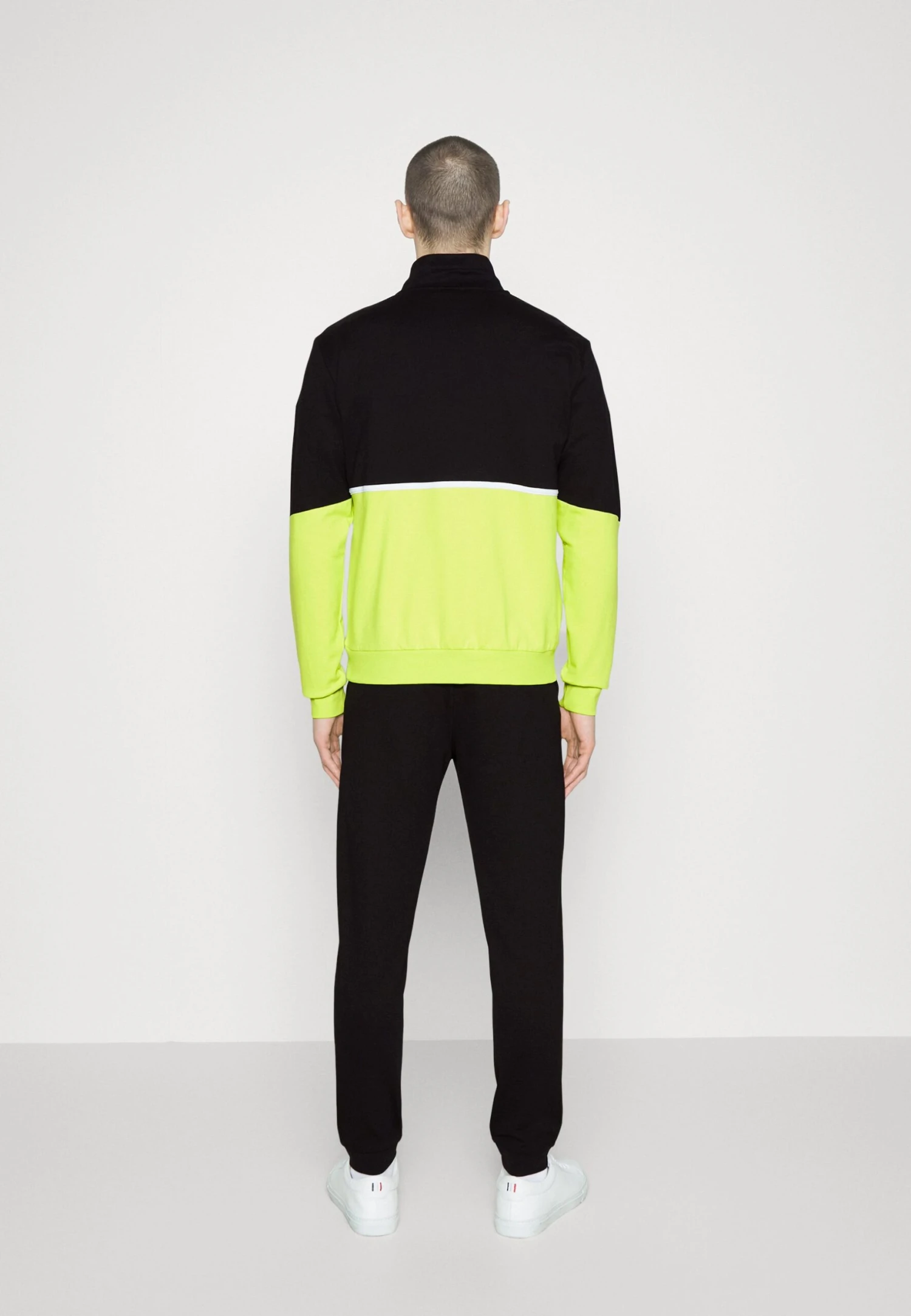 EA7 Emporio Armani Tracksuit Set - Tracksuit - Black/Green 5 EA7 Emporio Armani Tracksuit Set - Tracksuit - Black/Green - Image 3