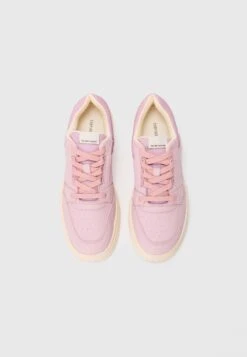 Emporio Armani UNISEX - Trainers - Lilac -Total Wear Store 96be630ae9d141ddaf8de153a1c23477