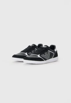 EA7 Emporio Armani NEW HERITAGE EAGLE UNISEX - Trainers - Black/white -Total Wear Store 97391c3ee0cf416fa005ebefb3c4ab48