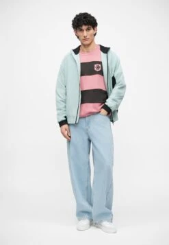 EA7 Emporio Armani TRAIN GRAPHIC SERIES HOODIE SPECIAL - Light Jacket - Blue Surf -Total Wear Store 9824639c45da4095928d721cfc012af7