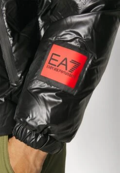 EA7 Emporio Armani Jacket - Winter Jacket - Nero -Total Wear Store 98315102b1864413950f619a180b040f
