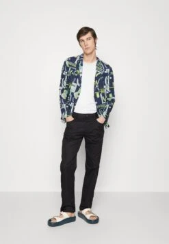 Emporio Armani Pockets Pant - Straight Leg Jeans - Japan Denim 8 Emporio Armani Pockets Pant - Straight Leg Jeans - Japan Denim -Total Wear Store 9841bff4226146ad8dbd120febd77fc6