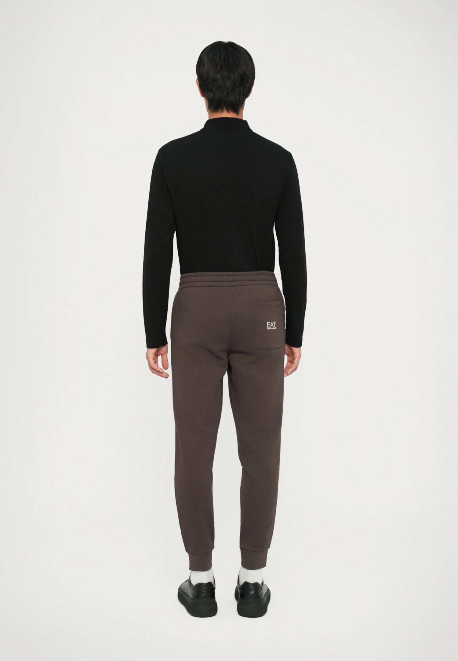 EA7 Emporio Armani TRAIN LOGO SERIES PANTS - Tracksuit Bottoms - Chocolate Brown 5 EA7 Emporio Armani TRAIN LOGO SERIES PANTS - Tracksuit Bottoms - Chocolate Brown - Image 3