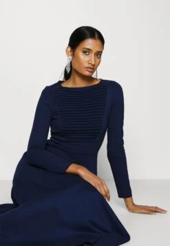 Emporio Armani Vestito - Jersey Dress -Total Wear Store 999ff0bc094142f08c440c045240884d