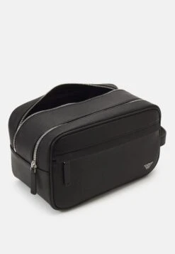 Emporio Armani BEAUTY - Wash Bag - Black -Total Wear Store 99ec867f9ec34c4089efbe40f9cd7439