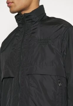 Emporio Armani Blouson Jacket - Summer Jacket - Nero 13 Emporio Armani Blouson Jacket - Summer Jacket - Nero -Total Wear Store 9b2294bfc29842c5a9308cb2e1577823