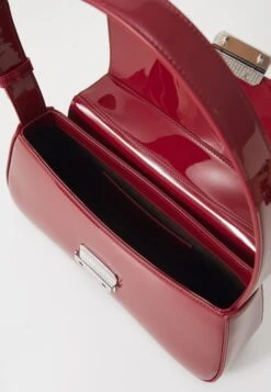 Emporio Armani SHOULDER BAG - Handbag - Carminio -Total Wear Store 9b256ae153be43779b45e8a0504257e2