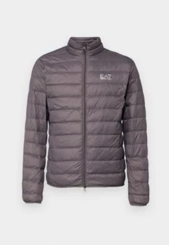 EA7 Emporio Armani TRAIN CORE JACKET - Down Jacket - Armani Blue -Total Wear Store 9d2e83cbfbe64cbabbe3781f91b0a854 5