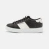 Emporio Armani Zar - Trainers - Black/Off White -Total Wear Store 9e13bb39e2c0416fb6ee0707bf6d002f