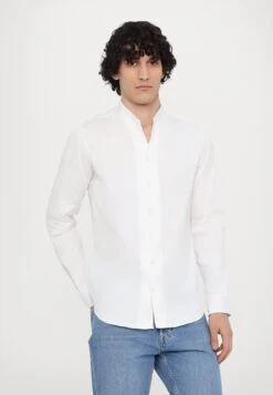 Emporio Armani SHIRT - Shirt - Brilliant White -Total Wear Store 9ebe838cdc8041ca894ee06cfb48123e
