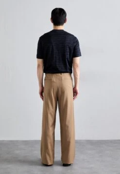 Emporio Armani TROUSER - Trousers - Toasted Coconut -Total Wear Store 9ecaa98cee4045fb95b435e03f6c5be7