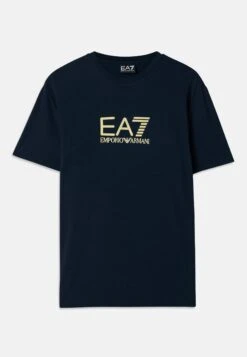 EA7 Emporio Armani TRAIN LABEL TEE BIG LOGO - Print T-shirt - Blue -Total Wear Store 9f5ba01dc6464e0cbeb3c4c3e5dfee62 1