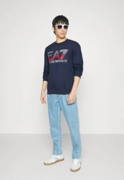 EA7 Emporio Armani Sweatshirt - Sweatshirt -Total Wear Store a017444b990348a1986beb4a71bb9086