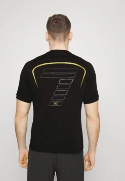 EA7 Emporio Armani Train Soccer M Tee - Print T-Shirt - Black -Total Wear Store a0176369814a47aba04f444e49ad49e5