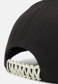 Emporio Armani Cap - Nero/Black -Total Wear Store a02b375ee99e44cb83bb62cc9fc69d66