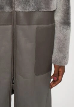 Emporio Armani COAT - Winter Coat - Taupe -Total Wear Store a040987177e14e2da44a2c42f67964d2