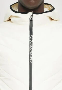 EA7 Emporio Armani TRAIN PREMIUM JACKET - Down Jacket - Vanilla Ice -Total Wear Store a2c871b6f99f422dab4a46d950fc5fed